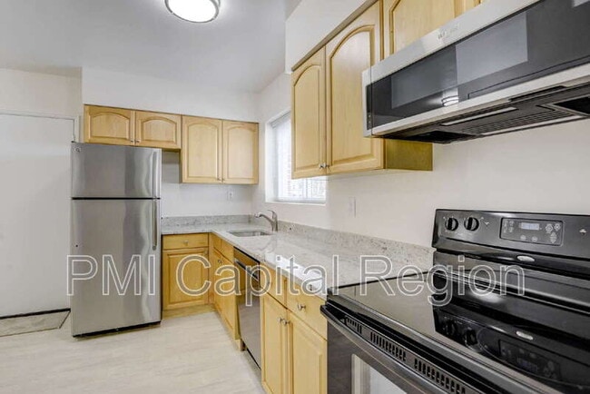 Photo - 5107 Bradley Blvd