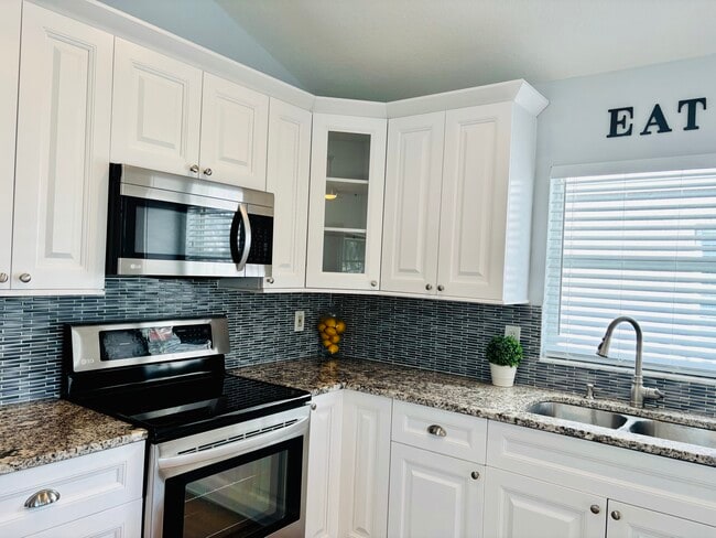 Photo - 9728 Long Meadow Dr