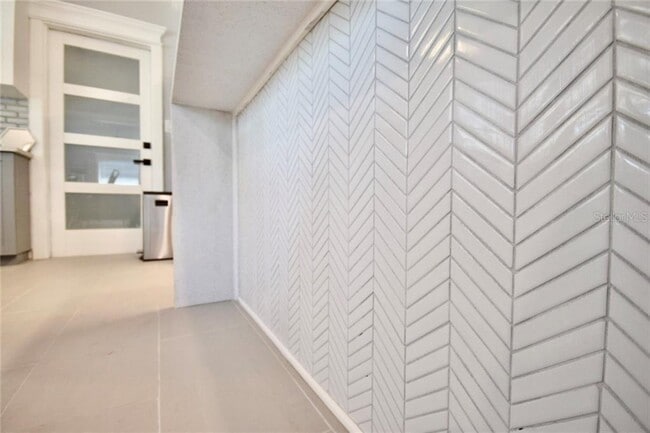 Photo - 658 64th Ave S