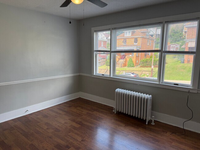Photo - 407 Elm Rd Unit 2nd Floor