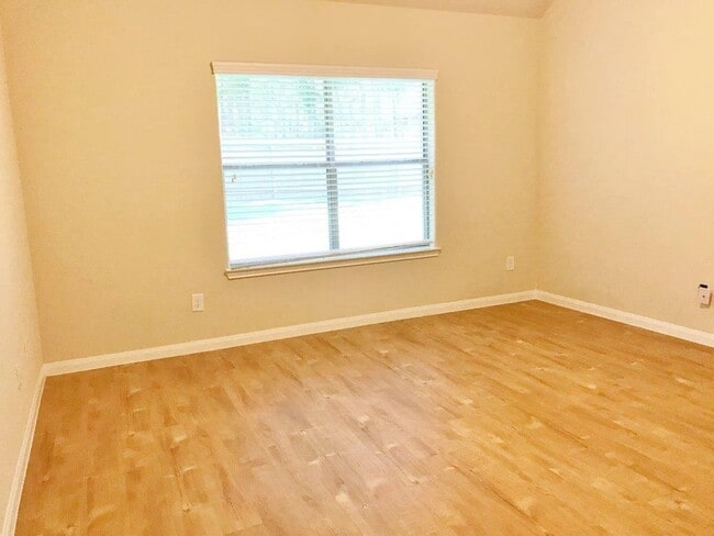 Photo - 12710 Brightwood Dr