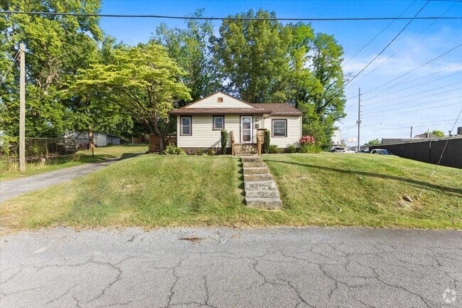 Building Photo - 408 Beechwood Dr Rental