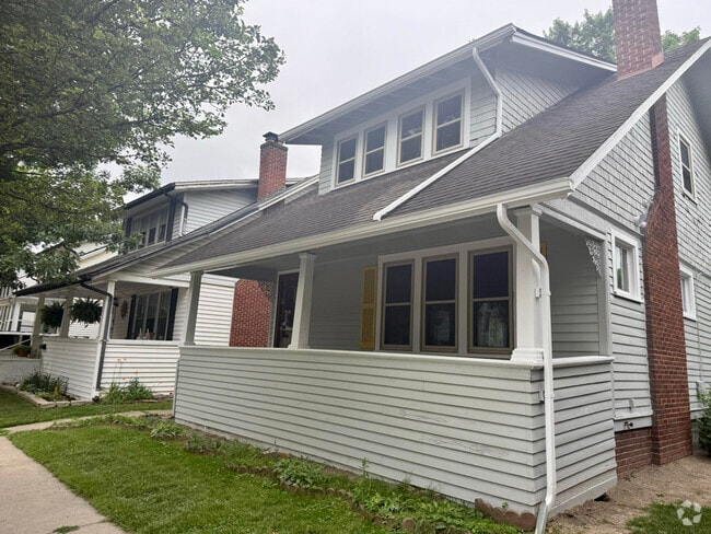 Building Photo - 39 Ferrin Pl Rental