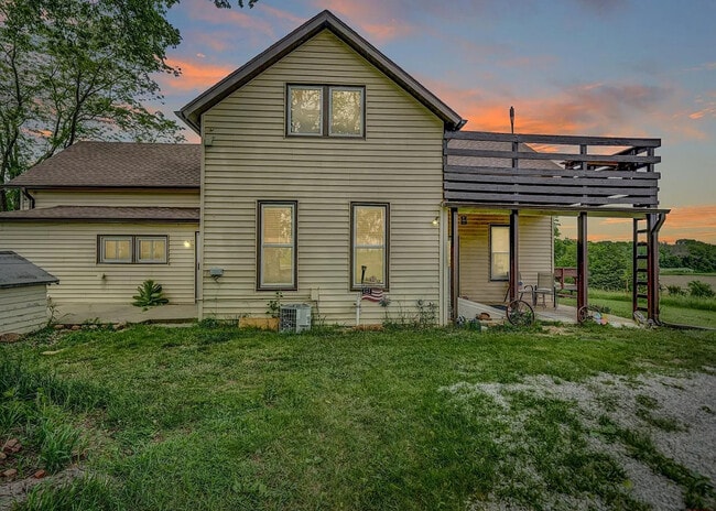 Building Photo - 21101 S 96th St