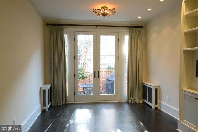 Photo - 2706 N St NW