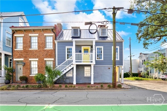 Building Photo - 38 Price St Rental