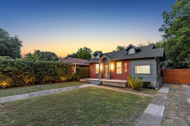 Photo - 810 S Montclair Ave