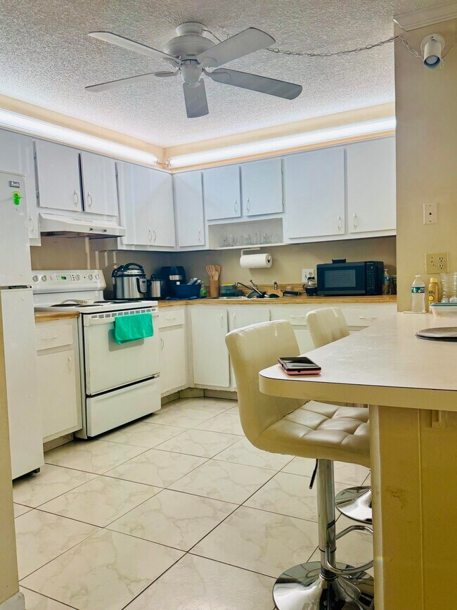 Photo - 3491 La Jardin Ct