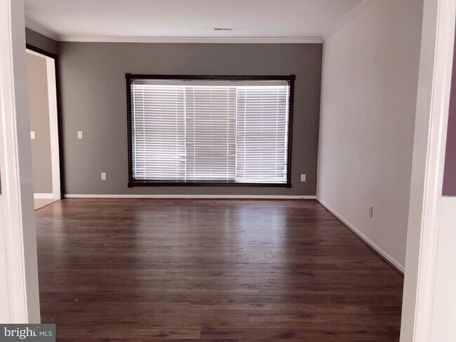 Photo - 12319 Cliveden St