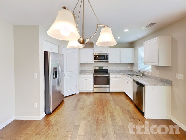 Photo - 2904 Cherry Point Ln