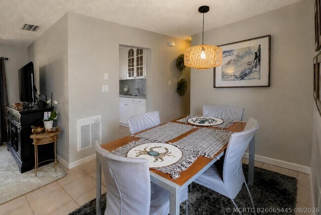 Photo - 5932 NE 17th Rd