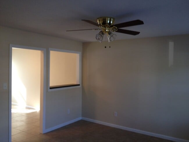 Photo - Haymont Area -2 Bedroom Town home for rent! Available 4/17/2026