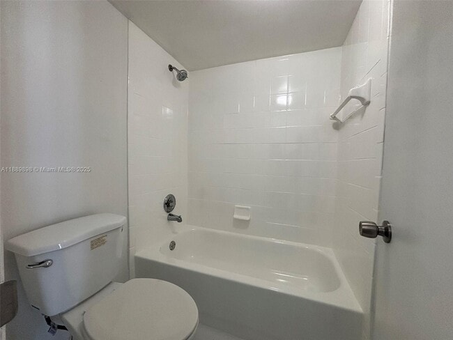 Photo - 19715 SW 114th Ave Unit 257