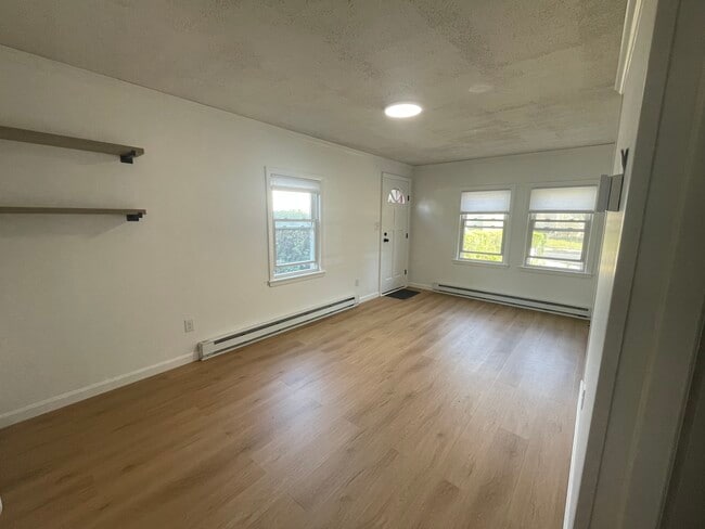 Photo - 178 Vassall St Unit Apartment 2