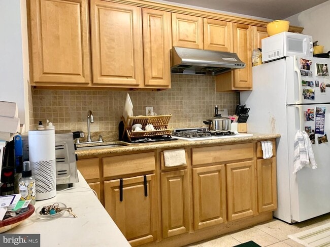 Photo - 619 N 11th St