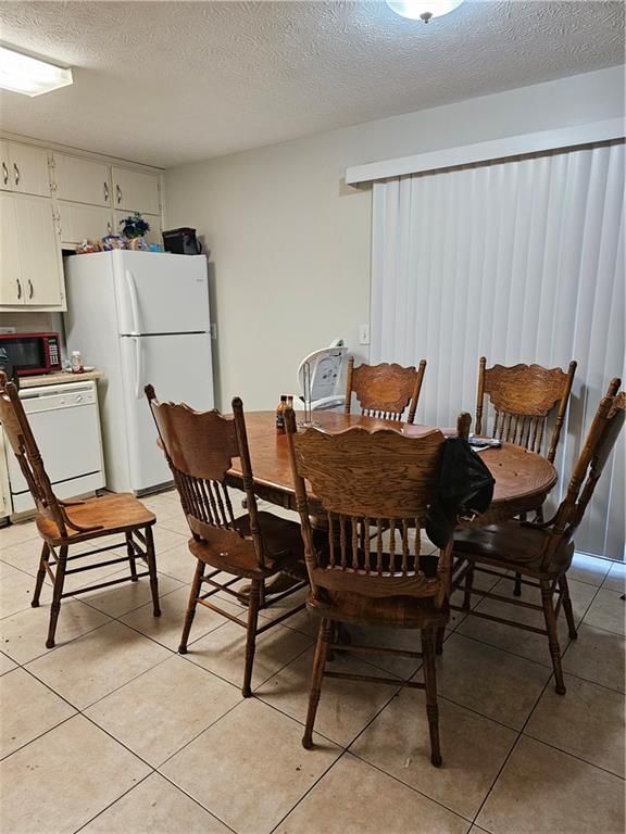 Photo - 587 Jackson Park Ln NW