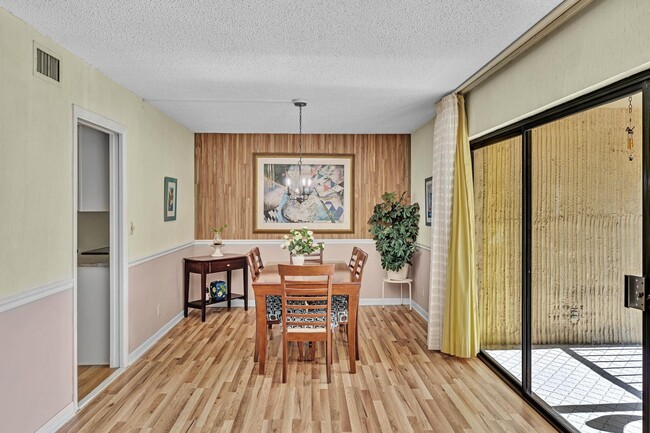 Photo - 22089 Cocoa Palm Way Condo Unit 255