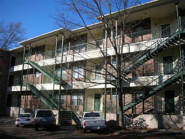 Building Photo - 2100 San Gabriel St Unit 301