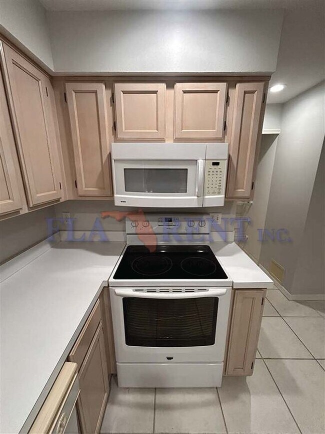 Photo - * 3/2.5 Golf Villa located in Winter Springs *