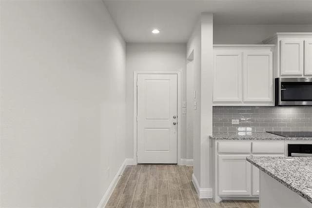 Photo - 521 Sandiford Ct