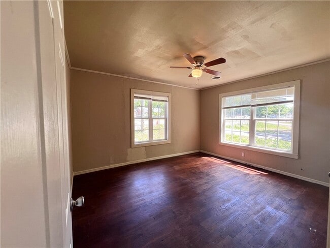 Photo - 1433 Garland Ave