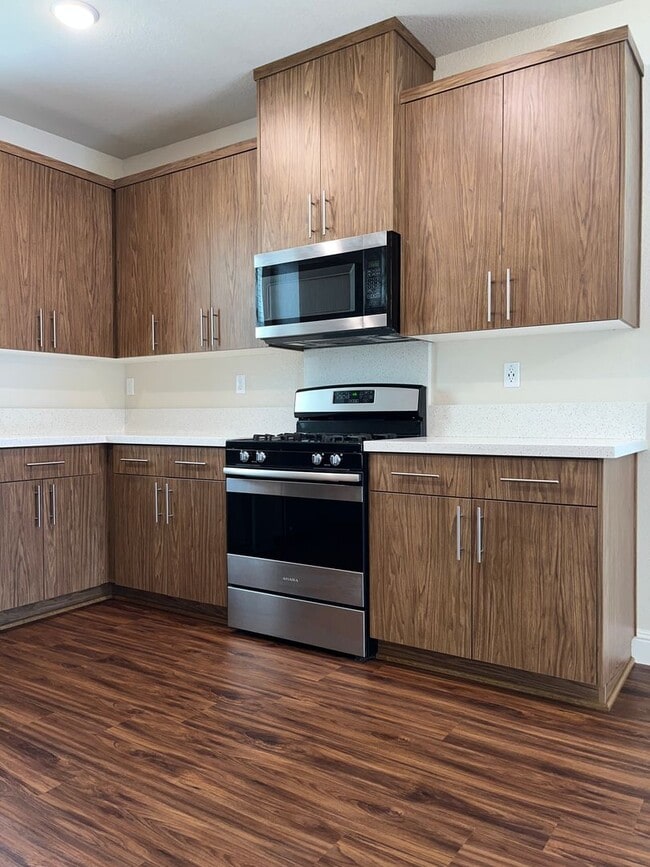 Photo - 10833 Portico Cir