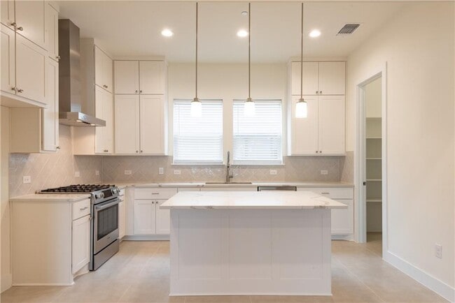 4517 Unity Cir