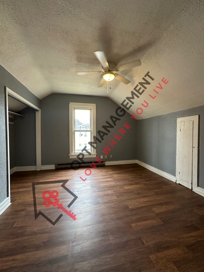 Photo - 1300 Morton St