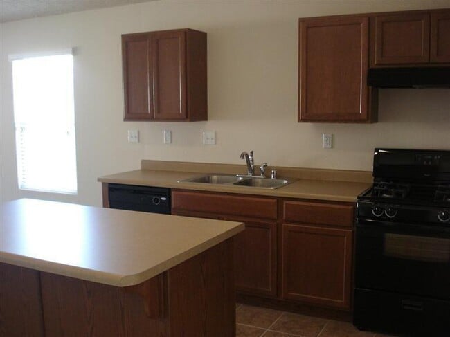 Photo - 3196 Prairie Ridge St SW