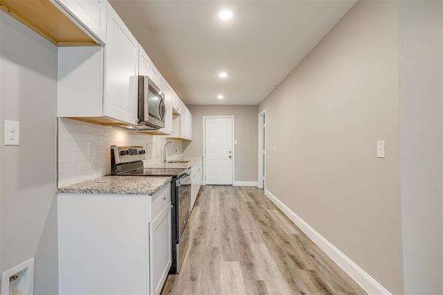 Photo - 727 Stamps Ave