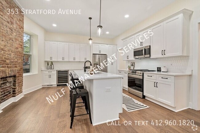 Building Photo - 353 Stratford Ave Rental