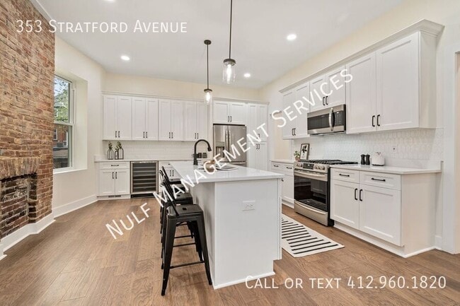 Building Photo - 353 Stratford Ave Rental