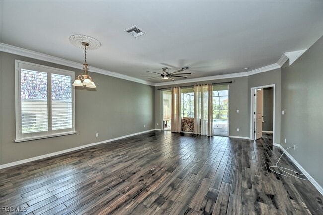 Photo - 7715 Cameron Cir