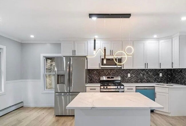 Photo - 2307 W Freeway Ln
