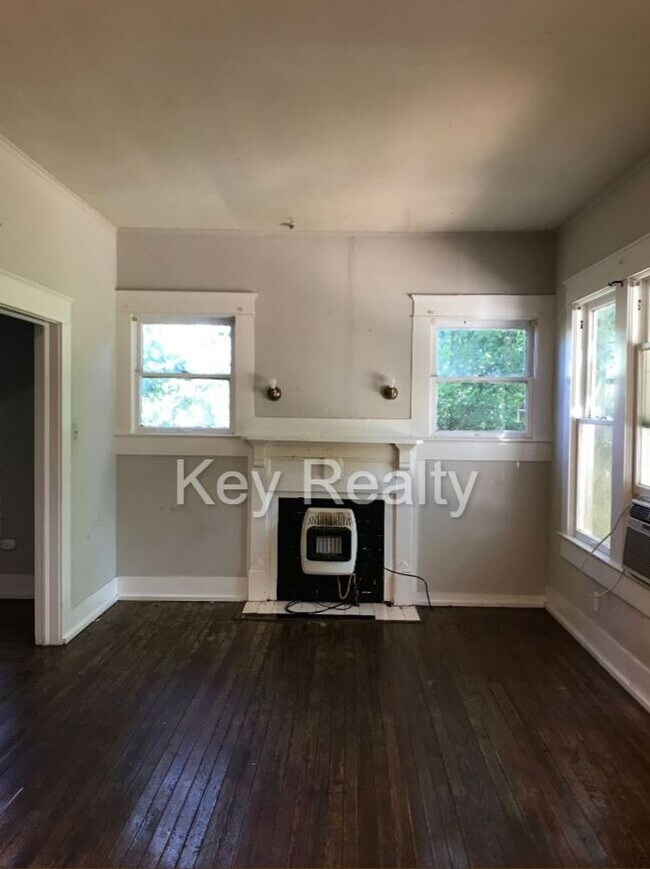 Photo - 406 18th St Casa