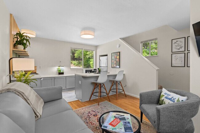 243 S Gregg Ave Unit SI ID1332373P