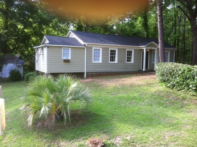 Front of house - 4001 Clement Rd