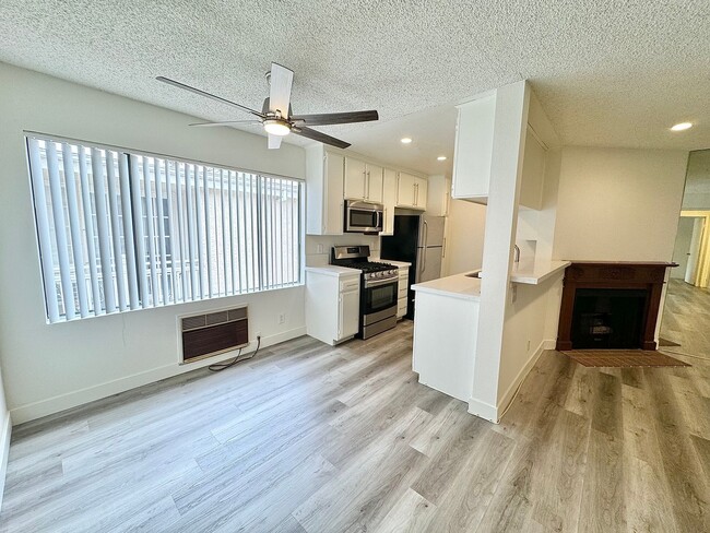 Photo - 3546 Hughes Ave Unit 204