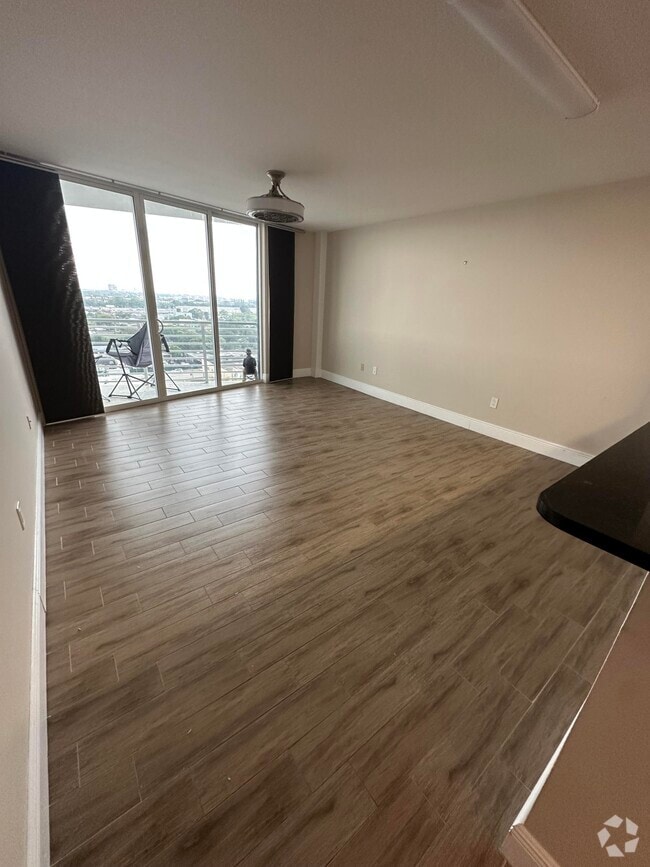 Building Photo - 1551 N Flagler Dr Unit 1209 Rental
