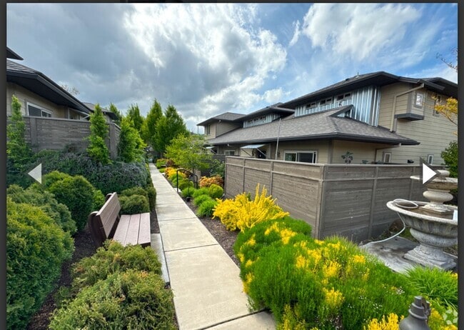 Building Photo - Beautiful 3bd/2bath home