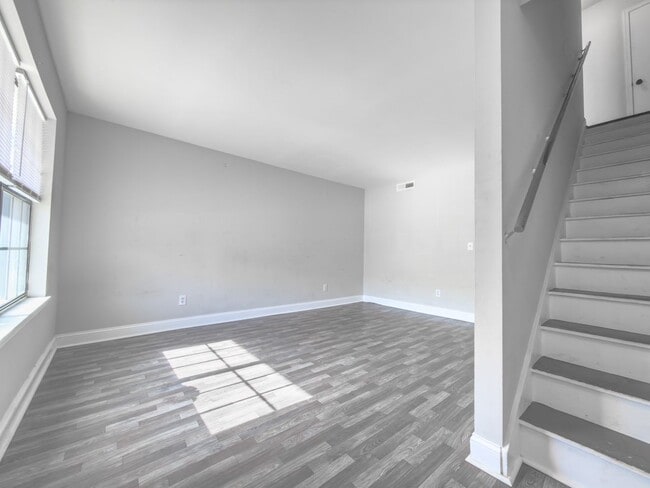 Photo - Stylish 2BR Townhome in West Ashley – Modern Living in a Prime Location!