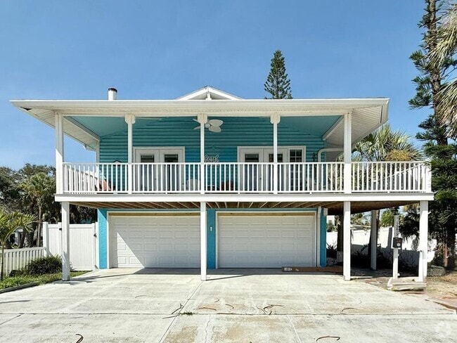 Building Photo - 15613 Gulf Blvd Rental