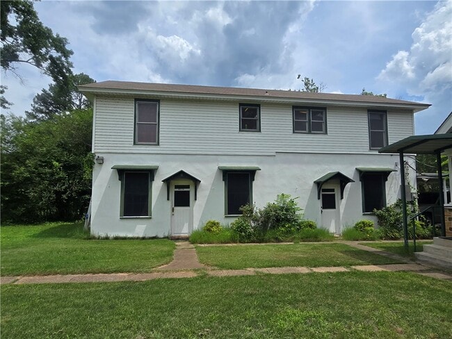 Building Photo - 308 S Rogers St