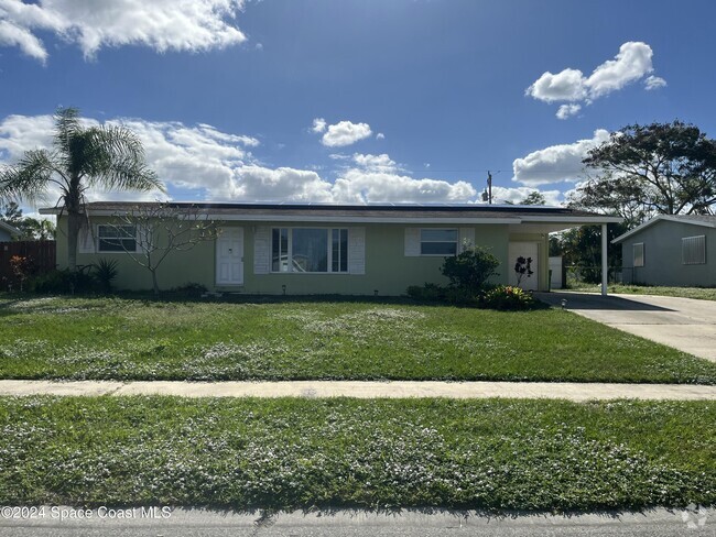 Building Photo - 1891 Ixora Dr W Rental