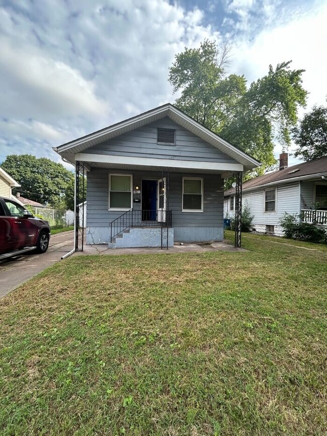 Building Photo - 2309 Lincoln Ave Rental