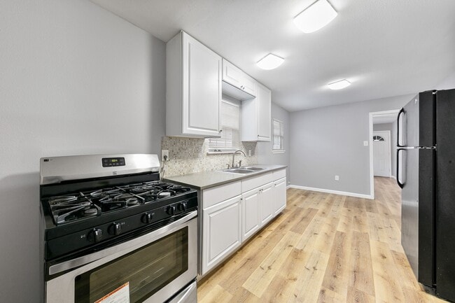 Photo - 2106 Hadley St Unit 2106