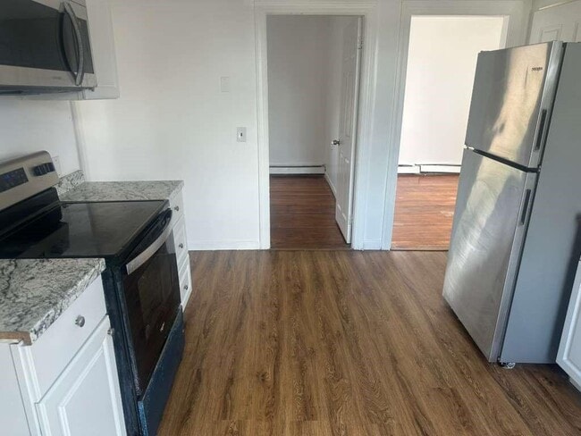 48 Kenwood St Unit 3