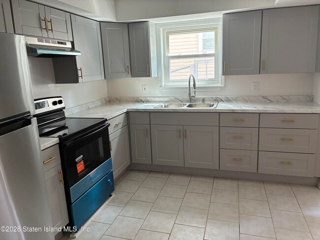 Photo - 44 Longdale St Unit 1