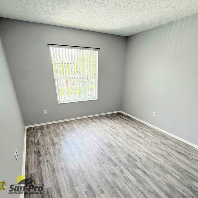 Photo - 417 Banana Cay Dr Unit H