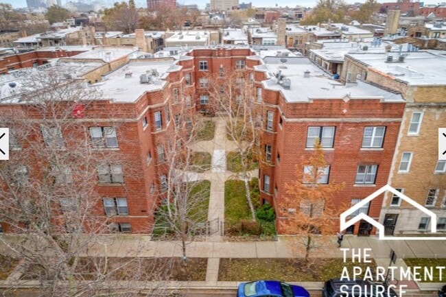 Photo - 853 W Cornelia Ave Unidad 2
